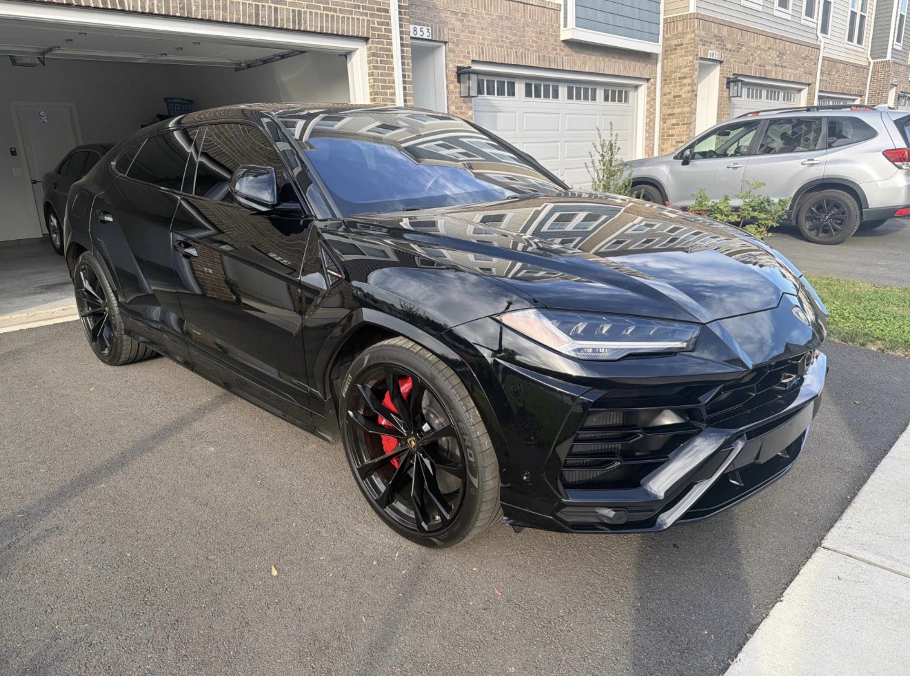 Lamborghini Urus before